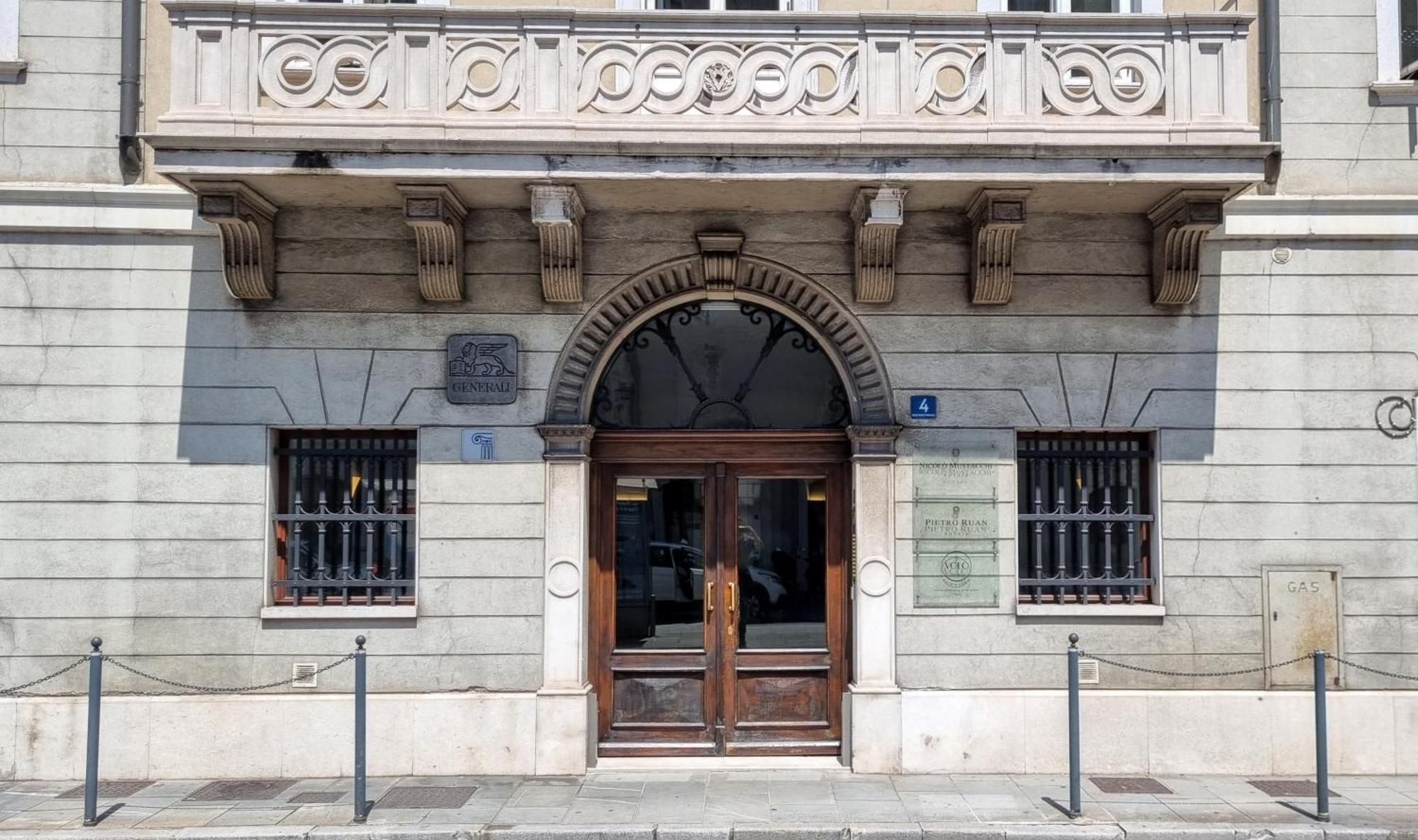 Maison d'hôtes Al Volo Tommaseo 2*